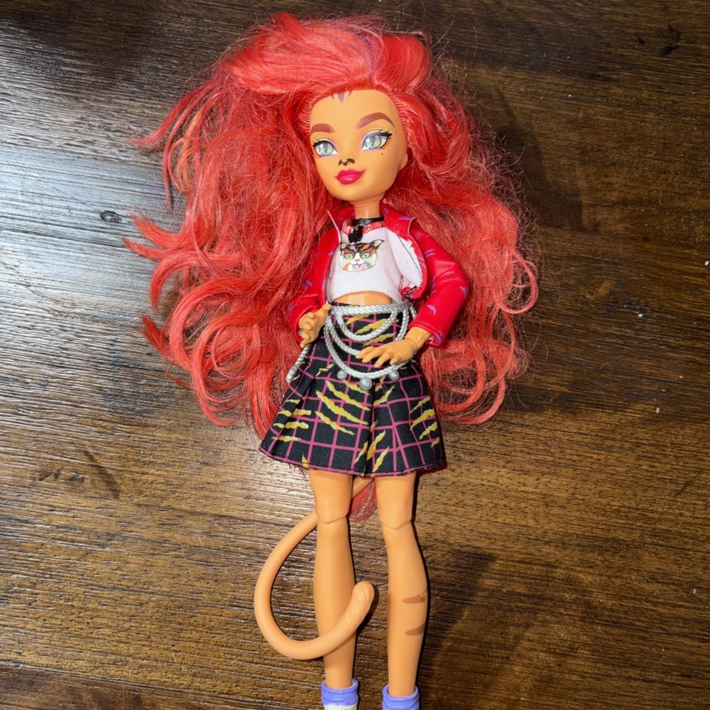 Monster High Toralei Stripe Doll Gen 3 Ghoul Fashion Collectible 2022 Outfit